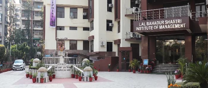 Lal Bahadur Shastri Institute of Management